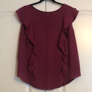 Blouse with ruffle detail - maroon
